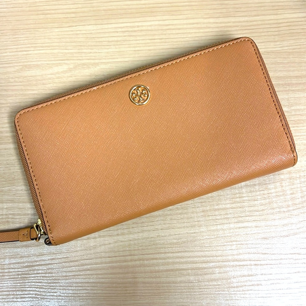 Tory Burch Wallet